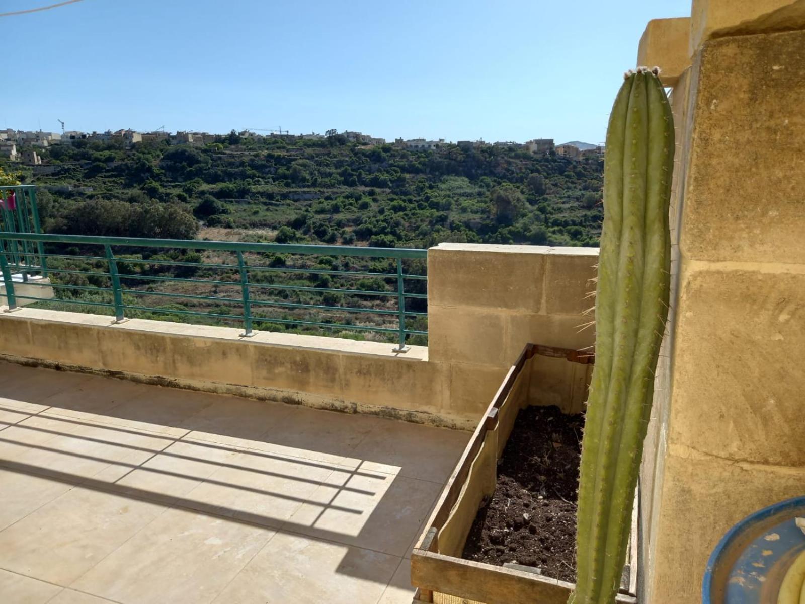 Paradise Gardens Hotel Xagħra Buitenkant foto